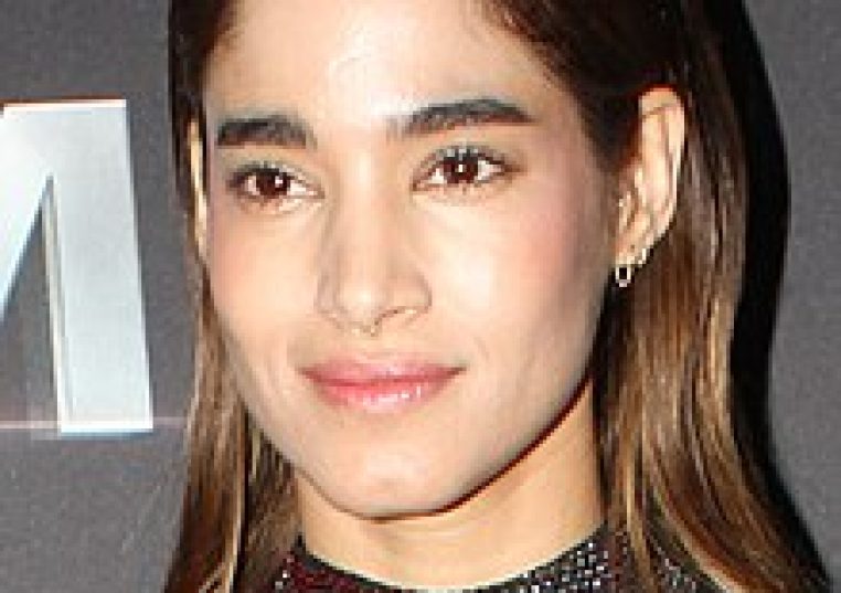 220px-Sofia_Boutella__2834434936680_29__28cropped_29_llgnuq.jpg