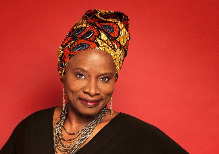 Angelique-Kidjo-1