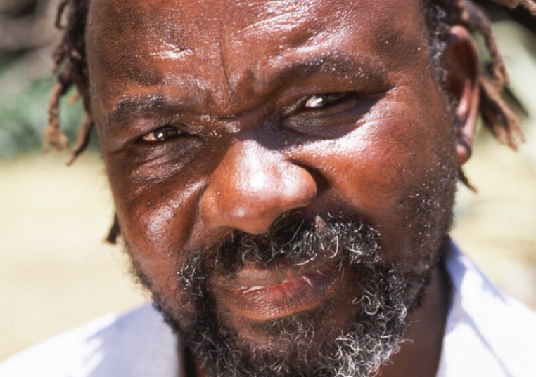 Mukomberanwa_Nicholas_1_lkhgzq.jpg