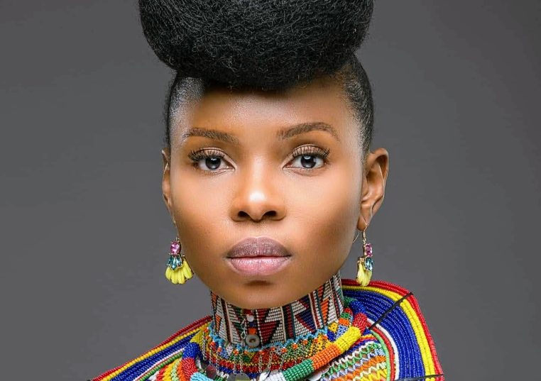 Yemi_Alade_studio_portrait_mnlmkb.jpg